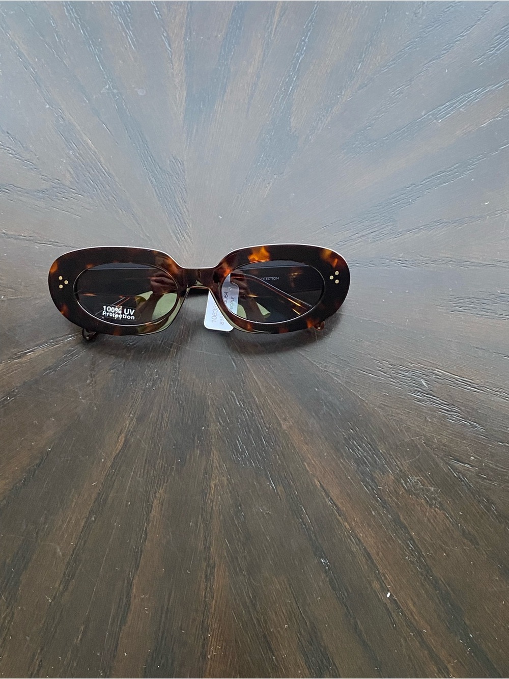 Free People NWT Tortoiseshell Oval Sunglasses 100% UV Protection - Picture 5 of 8